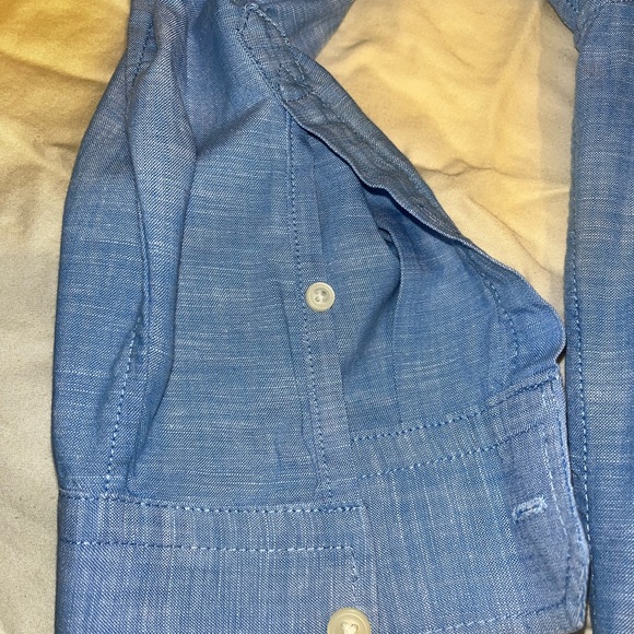 Gap men’s large chambray button down - Picture 7 of 11